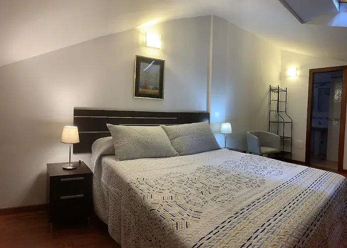 Viviendas Vacacionales En El Centro De Valleseco